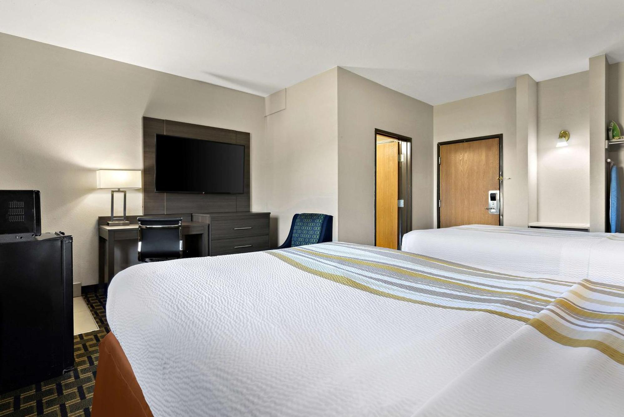 Surestay Plus Hotel By Best Western Tulsa East Ngoại thất bức ảnh