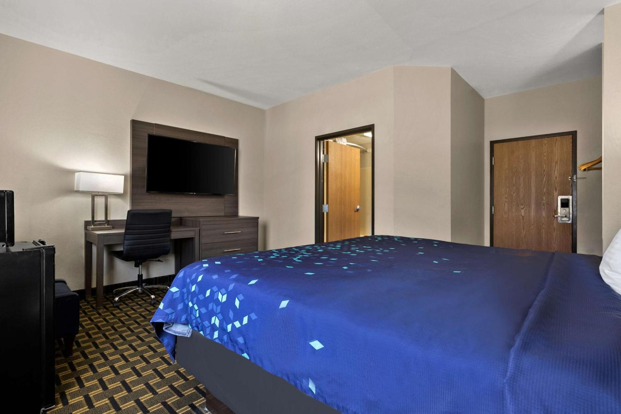 Surestay Plus Hotel By Best Western Tulsa East Ngoại thất bức ảnh