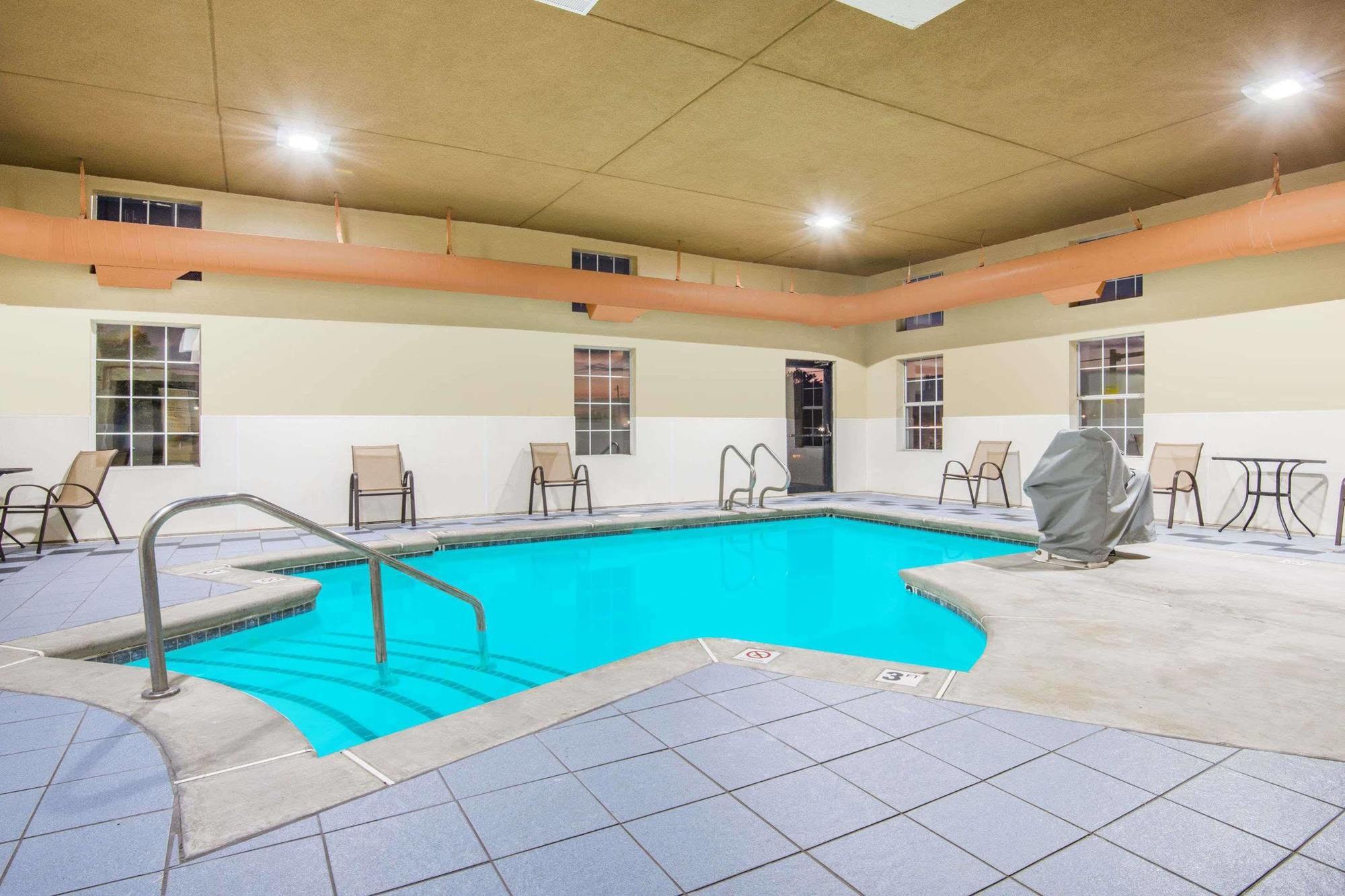 Surestay Plus Hotel By Best Western Tulsa East Ngoại thất bức ảnh