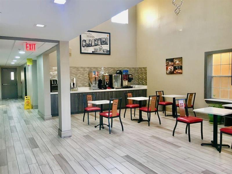 Surestay Plus Hotel By Best Western Tulsa East Ngoại thất bức ảnh